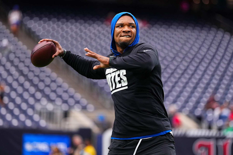 HOUSTON, TX - OCTOBER 27: Anthony Richardson #5 of the Indianapolis Colts warms up prior to an NFL football game against the Houston Texans at NRG Stadium on October 27, 2024 in Houston, Texas. (Photo by Cooper Neill/Getty Images)