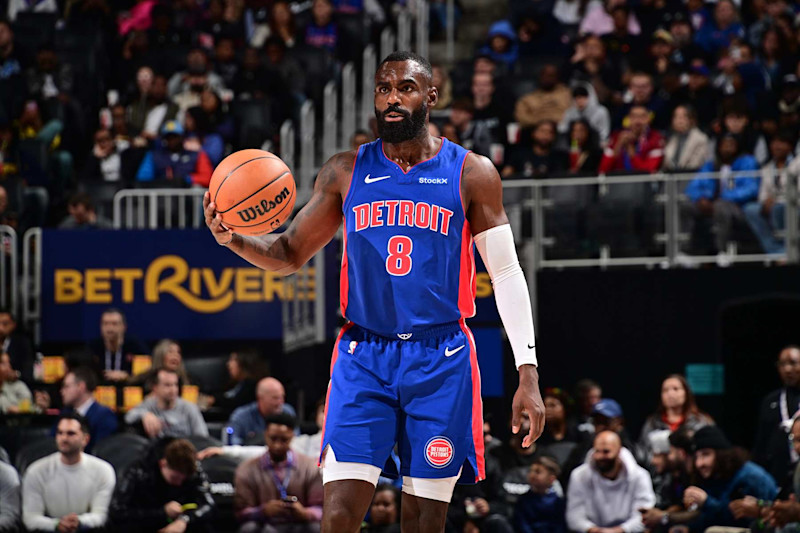 DETROIT, MI - NOVEMBER 8: Tim Hardaway Jr. #8 of the Detroit Pistonsdribbles the ball during the game against the Atlanta Hawks on November  8, 2024 at Little Caesars Arena in Detroit, Michigan. NOTE TO USER: User expressly acknowledges and agrees that, by downloading and/or using this photograph, User is consenting to the terms and conditions of the Getty Images License Agreement. Mandatory Copyright Notice: Copyright 2024 NBAE (Photo by Chris Schwegler/NBAE via Getty Images)