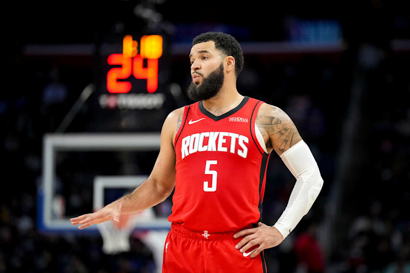 DETROIT, MICHIGAN - NOVEMBER 10: Fred VanVleet #5 of the Houston Rockets gestures during the second quarter against the Detroit Pistons at Little Caesars Arena on November 10, 2024 in Detroit, Michigan. NOTE TO USER: User expressly acknowledges and agrees that, by downloading and or using this photograph, User is consenting to the terms and conditions of the Getty Images License Agreement. (Photo by Nic Antaya/Getty Images)