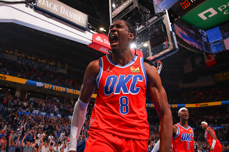 OKLAHOMA CITY, OK - NOVEMBER 11: Jalen Williams #8 of the Oklahoma City Thunder celebrates during the game against the LA Clippers on November 11, 2024 at Paycom Center in Oklahoma City, Oklahoma. NOTE TO USER: User expressly acknowledges and agrees that, by downloading and or using this photograph, User is consenting to the terms and conditions of the Getty Images License Agreement. Mandatory Copyright Notice: Copyright 2024 NBAE (Photo by Zach Beeker/NBAE via Getty Images)