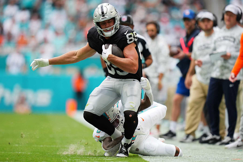 Raiders TE Brock Bowers