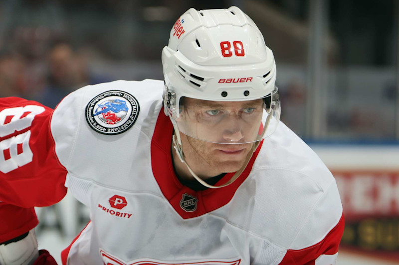 TORONTO, CANADA - NOVEMBER 08: Patrick Kane #88 of the Detroit Red Wings skates against the Toronto Maple Leafs at the Scotiabank Arena on November 08, 2024 in Toronto, Ontario, Canada. (Photo by Bruce Bennett/Getty Images)