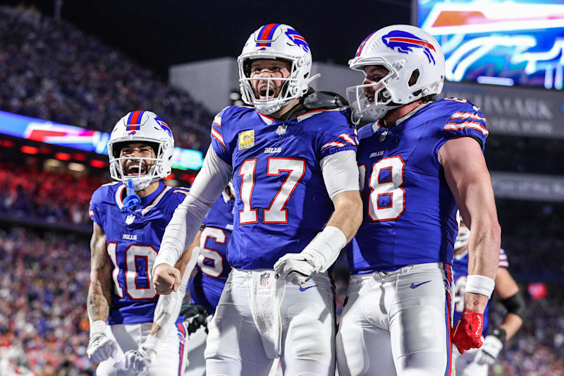 ORCHARD PARK, NEW YORK - NOVEMBER 17: Josh Allen #17 of the Buffalo Bills celebrates his rushing touchdown with teammates Khalil Shakir #10 Dawson Knox #88 against the Kansas City Chiefs during the fourth quarter at Highmark Stadium on November 17, 2024 in Orchard Park, New York. (Photo by Bryan M. Bennett/Getty Images)