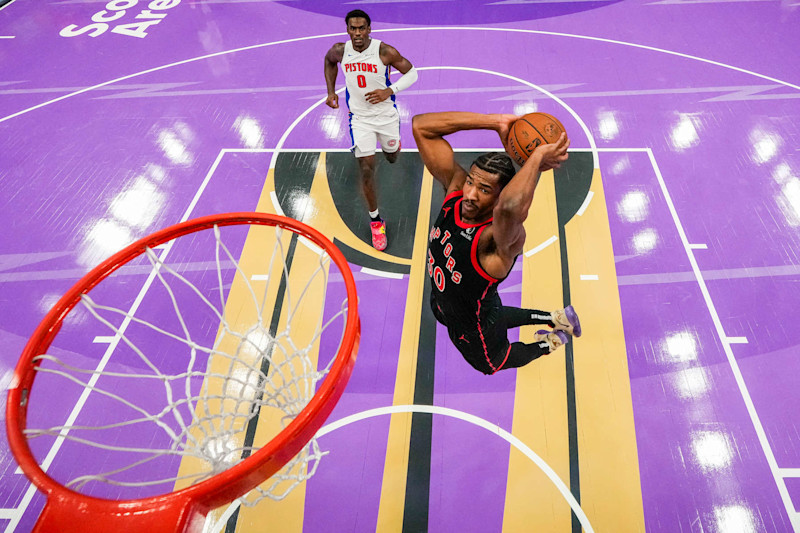 TORONTO, ON - NOVEMBER 15: Ochai Agbaji #30 of the Toronto Raptors dunks the ball against the Detroit Pistons during the Emirates NBA Cup game at Scotiabank Arena on November 15, 2024 in Toronto, Ontario, Canada. NOTE TO USER: User expressly acknowledges and agrees that, by downloading and/or using this Photograph, user is consenting to the terms and conditions of the Getty Images License Agreement. (Photo by Andrew Lahodynskyj/Getty Images)