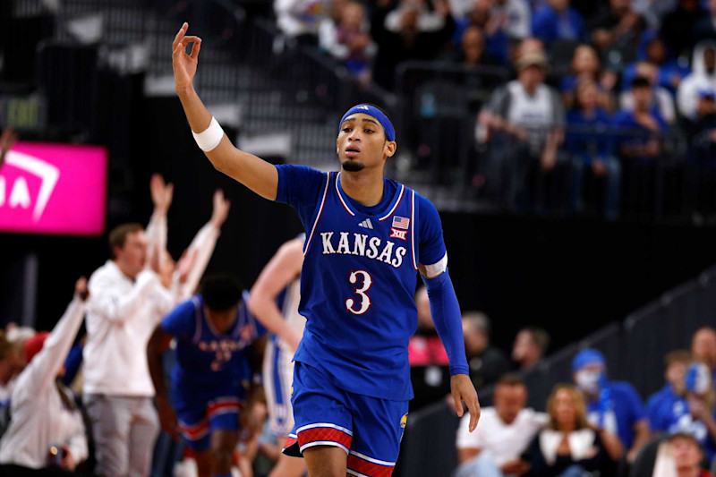 Kansas' Dajuan Harris Jr.