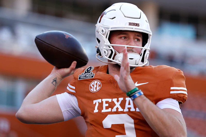 AUSTIN, TEXAS - DECEMBER 21: Quinn Ewers #3 of the Texas Longhorns warms up prior to a game against the Clemson Tigers in the Playoff First Round Game at Darrell K Royal-Texas Memorial Stadium on December 21, 2024 in Austin, Texas. (Photo by Tim Warner/Getty Images)