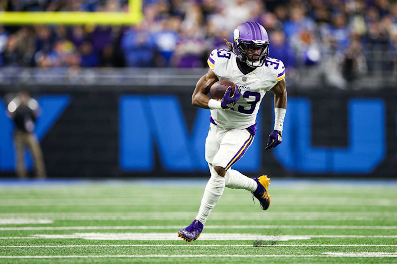 Ideal Landing Spots, Projected 2025 NFL Free Agency Contracts for Top RBs  on Market | News, Scores, Highlights, Stats, and Rumors | Bleacher Report