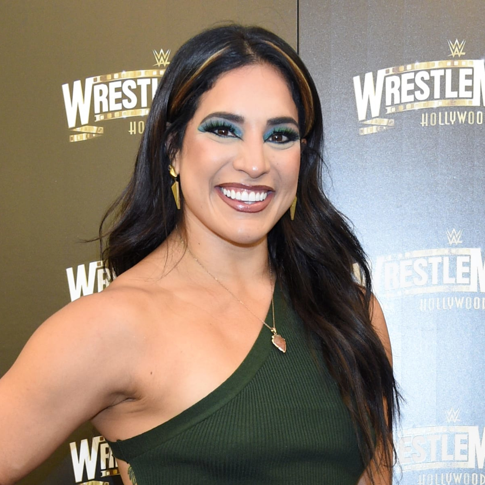 Raquel Reigns