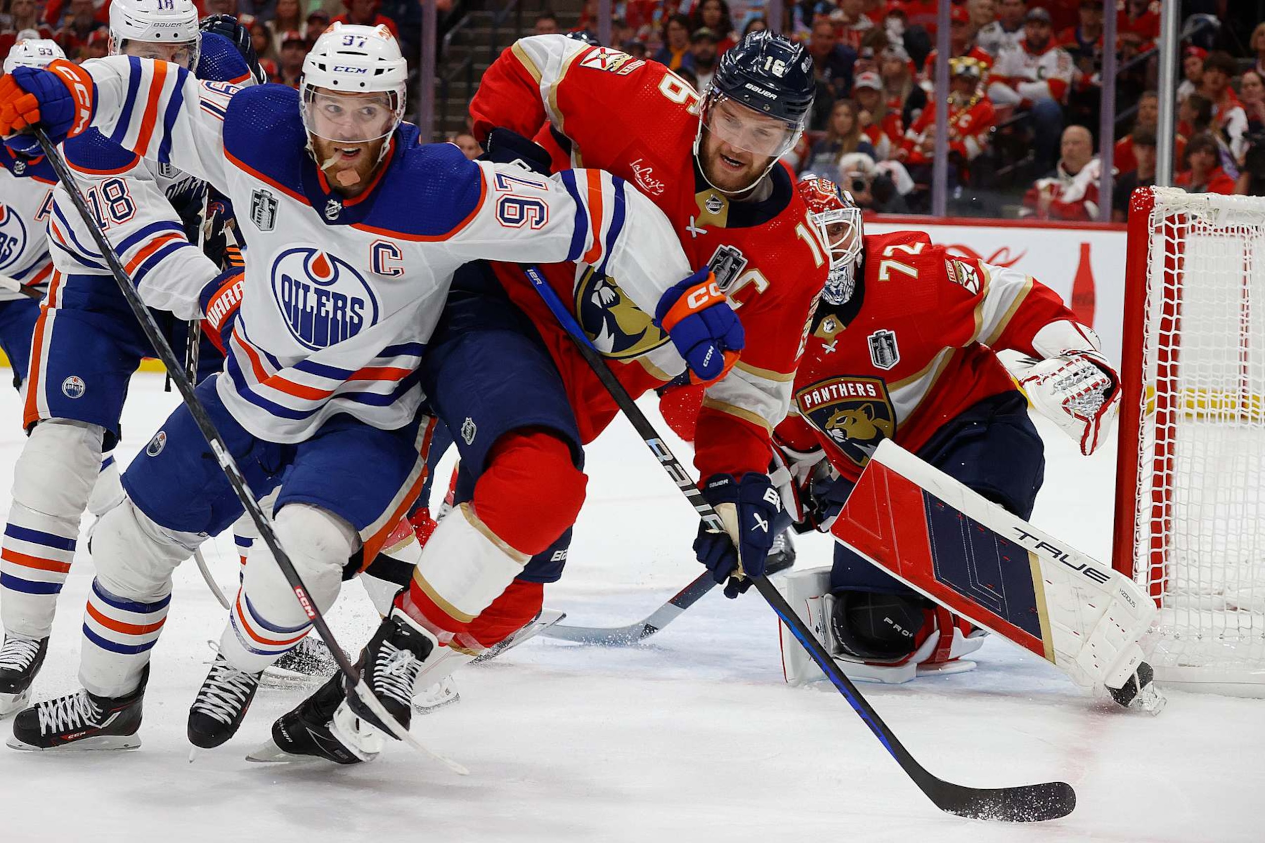 Connor McDavid and Aleksander Barkov