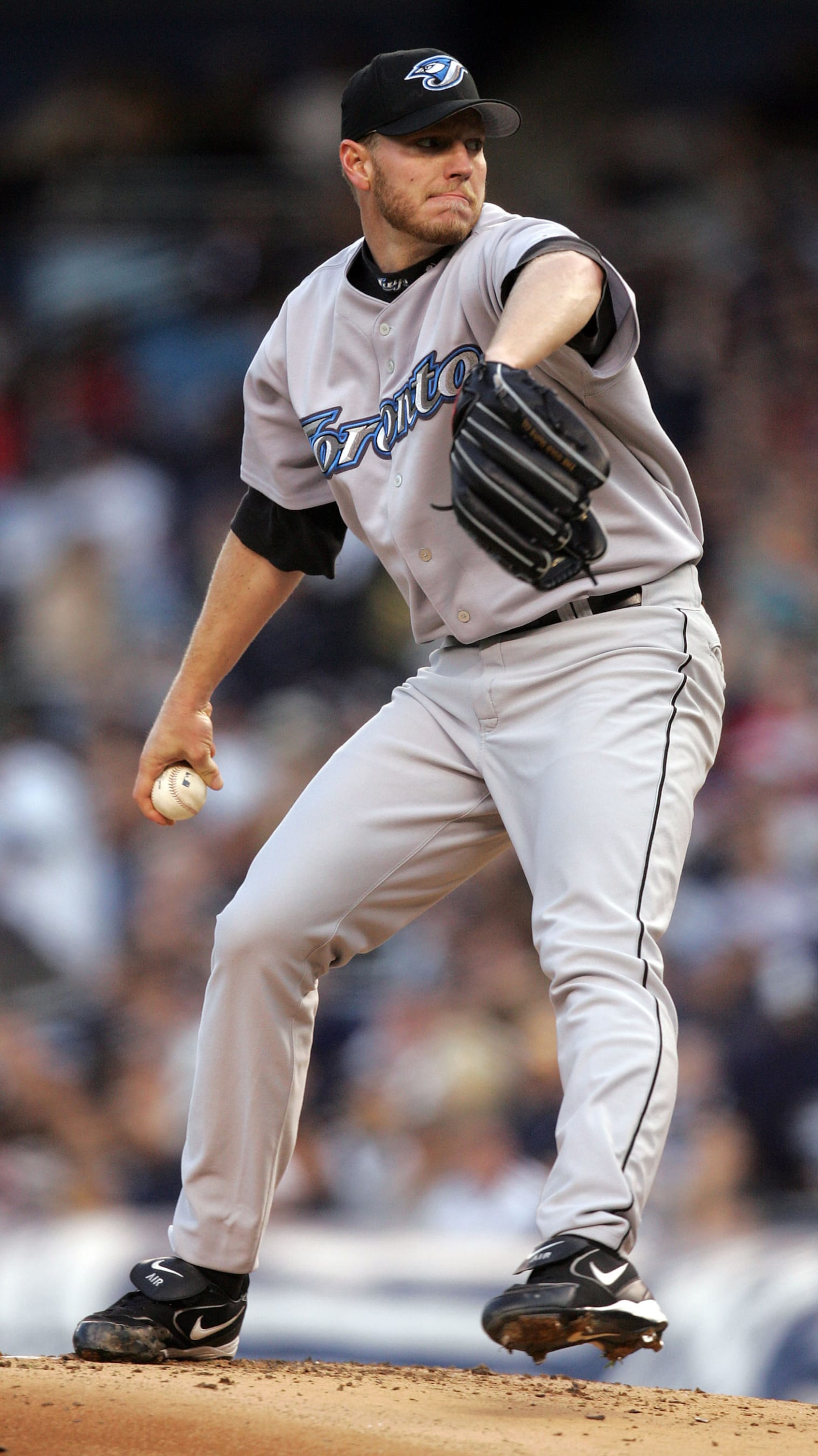 Blue Jays pitcher Roy Halladay delivers in the first inning against New YOrk at Yankee Stadium in New York, April 29, 2005.  (Photo by Jeff Zelevansky/Icon SMI/Icon Sport Media via Getty Images)