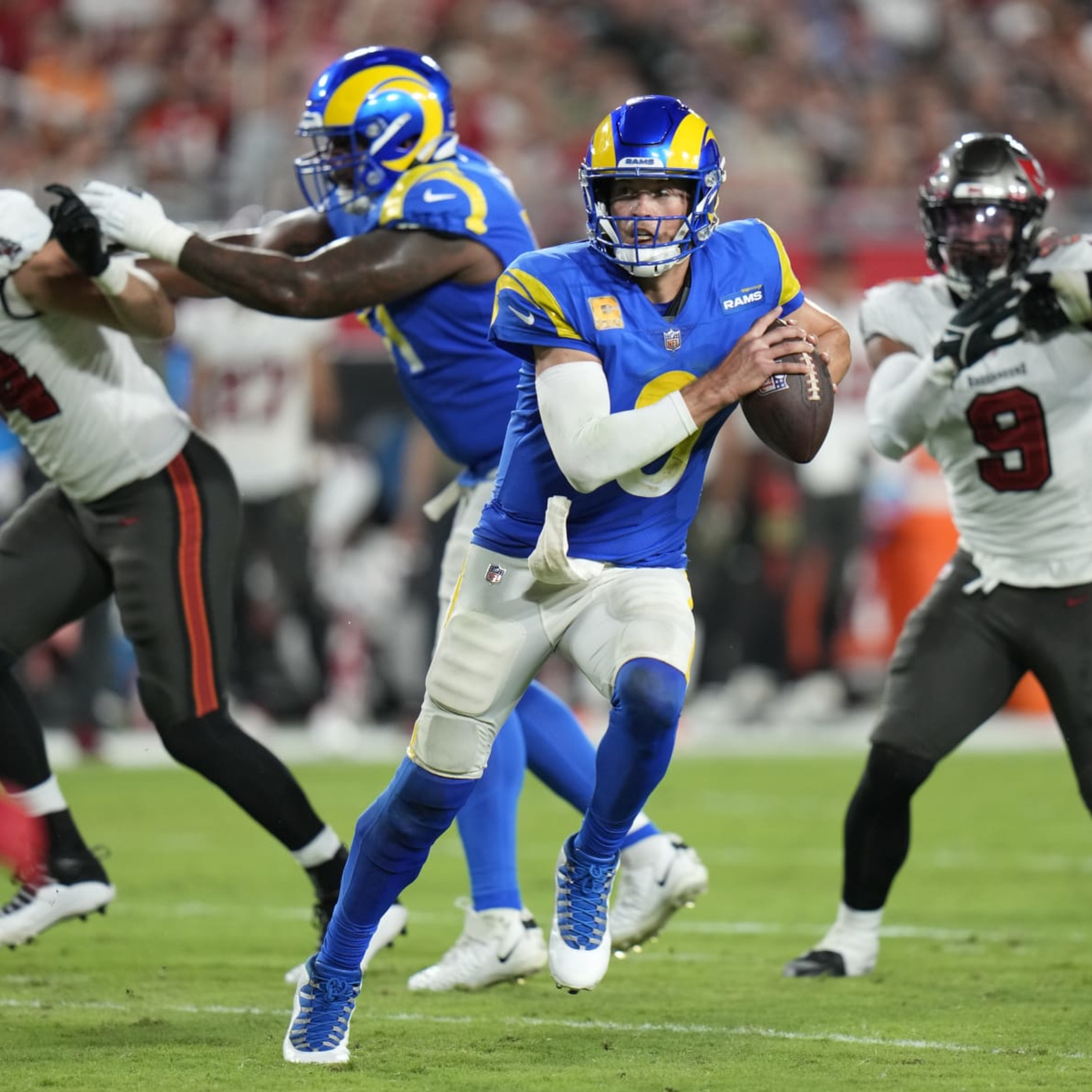 Rams News: Matthew Stafford's concussion, Rams offensive struggle