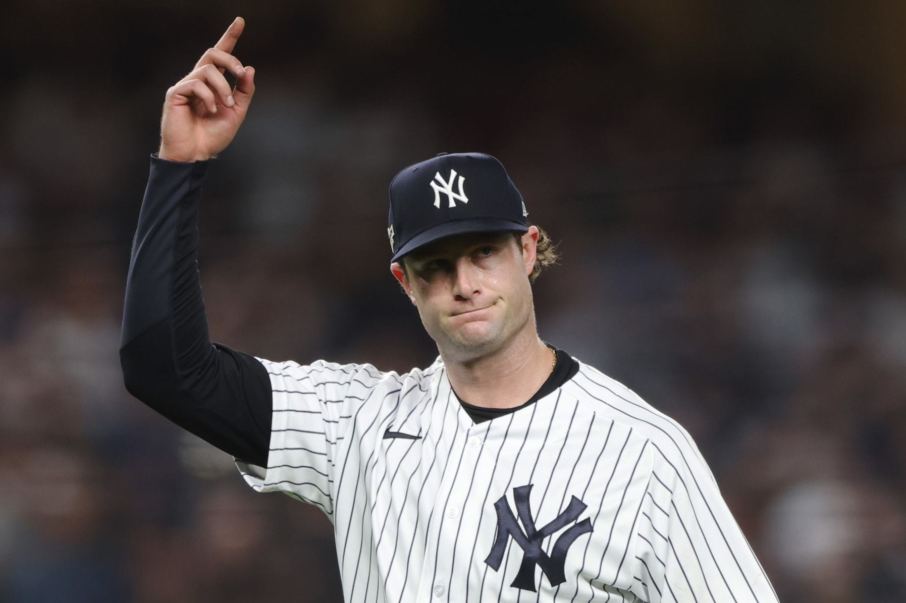 New York Yankees RP Wandy Peralta Ready to Pitch in Game 5 of ALDS - Sports  Illustrated NY Yankees News, Analysis and More