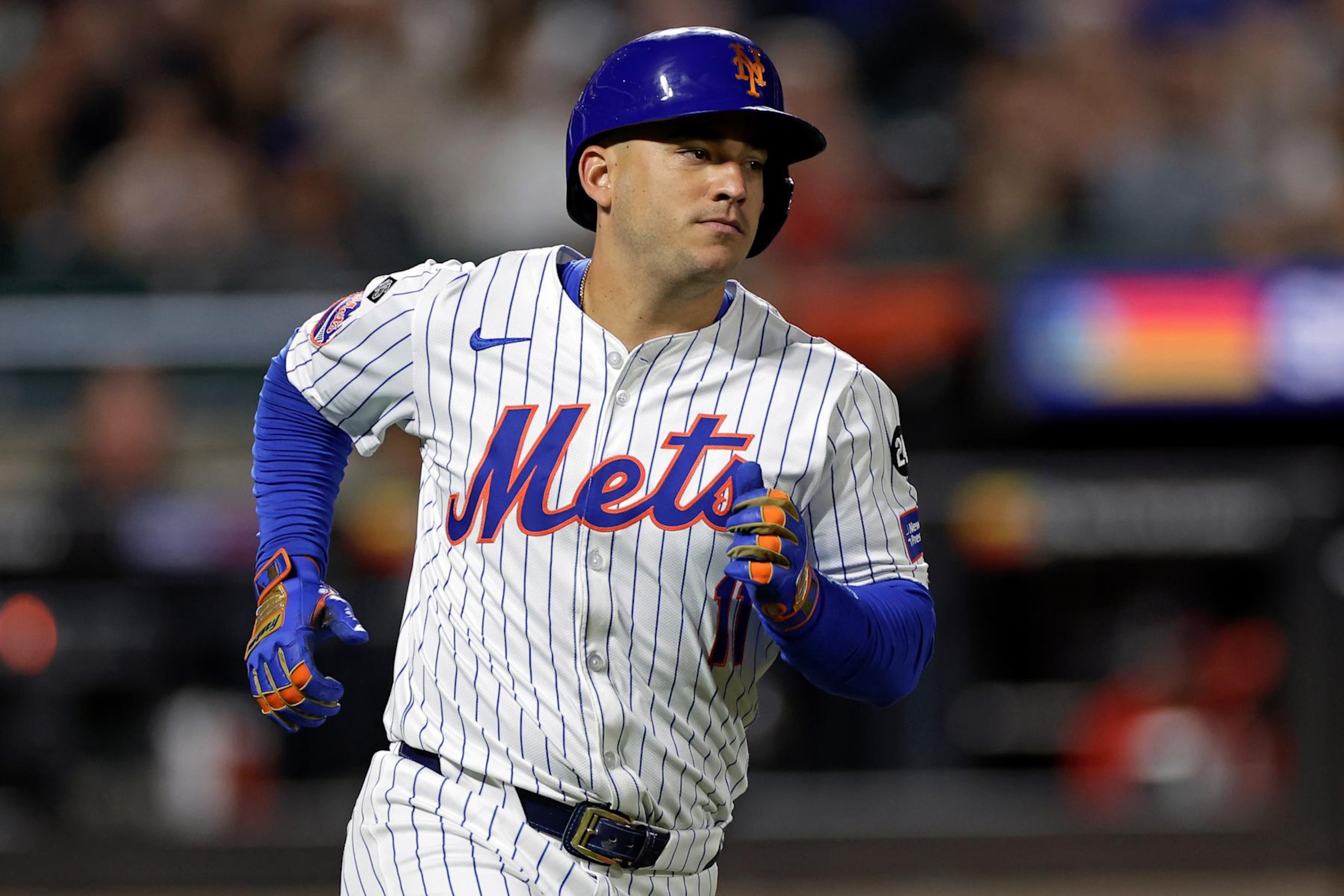 NEW YORK, NY - SEPTEMBER 16: Jose Iglesias #11 of the New York Mets in action during the fourth inning against the Washington Nationals at Citi Field on September 16, 2024 in New York City. (Photo by Adam Hunger/Getty Images)