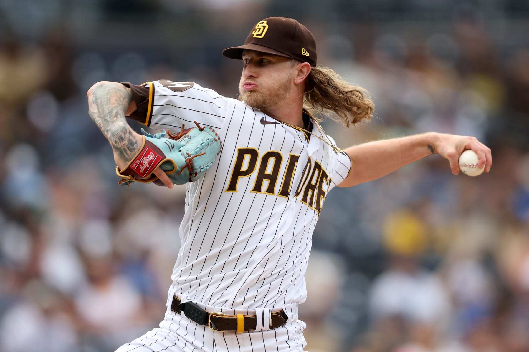 SAN DIEGO, CALIFORNIA - JUNE 07: Josh Hader #71 of the San Diego Padres pitches during a game against the Seattle Mariners at PETCO Park on June 07, 2023 in San Diego, California. (Photo by Sean M. Haffey/Getty Images)