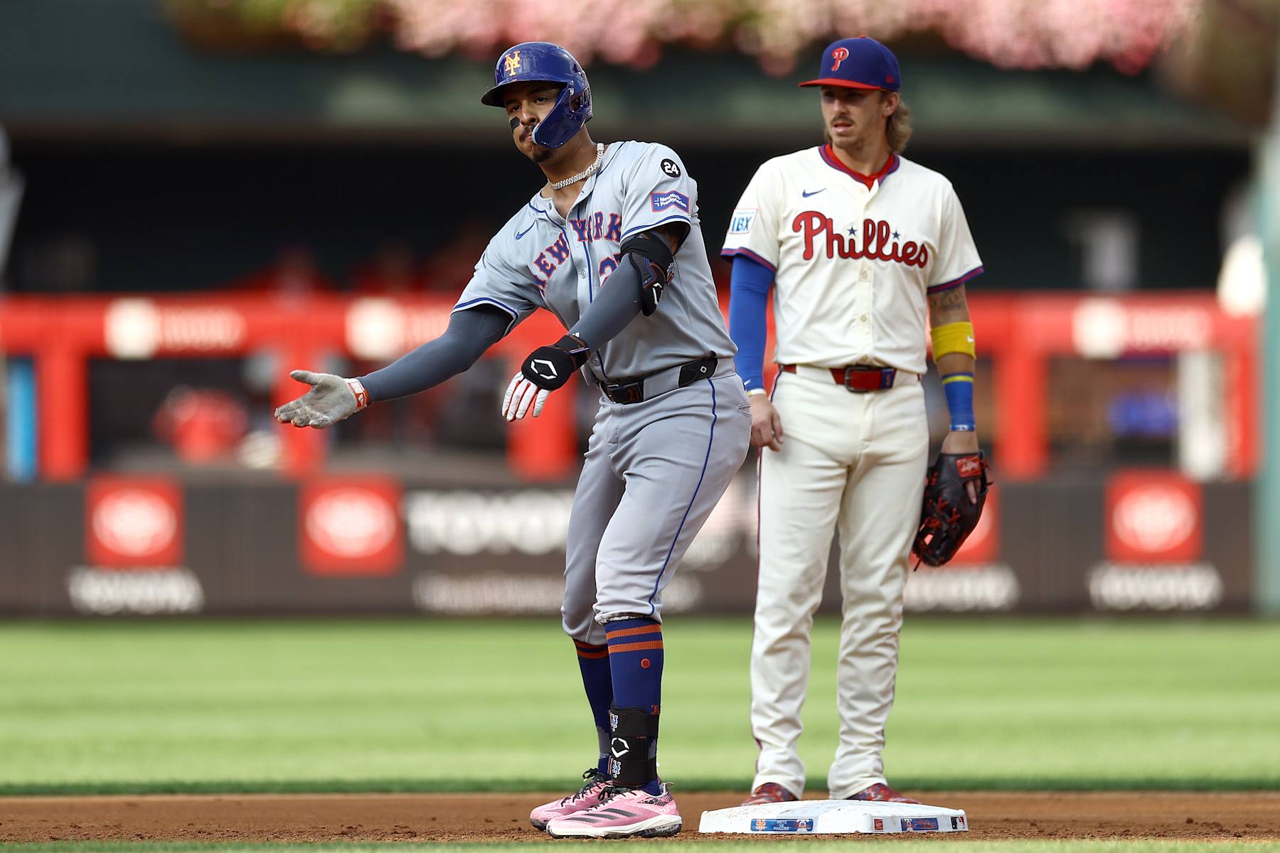 Mark Vientos (L) and Bryson Stott (R)