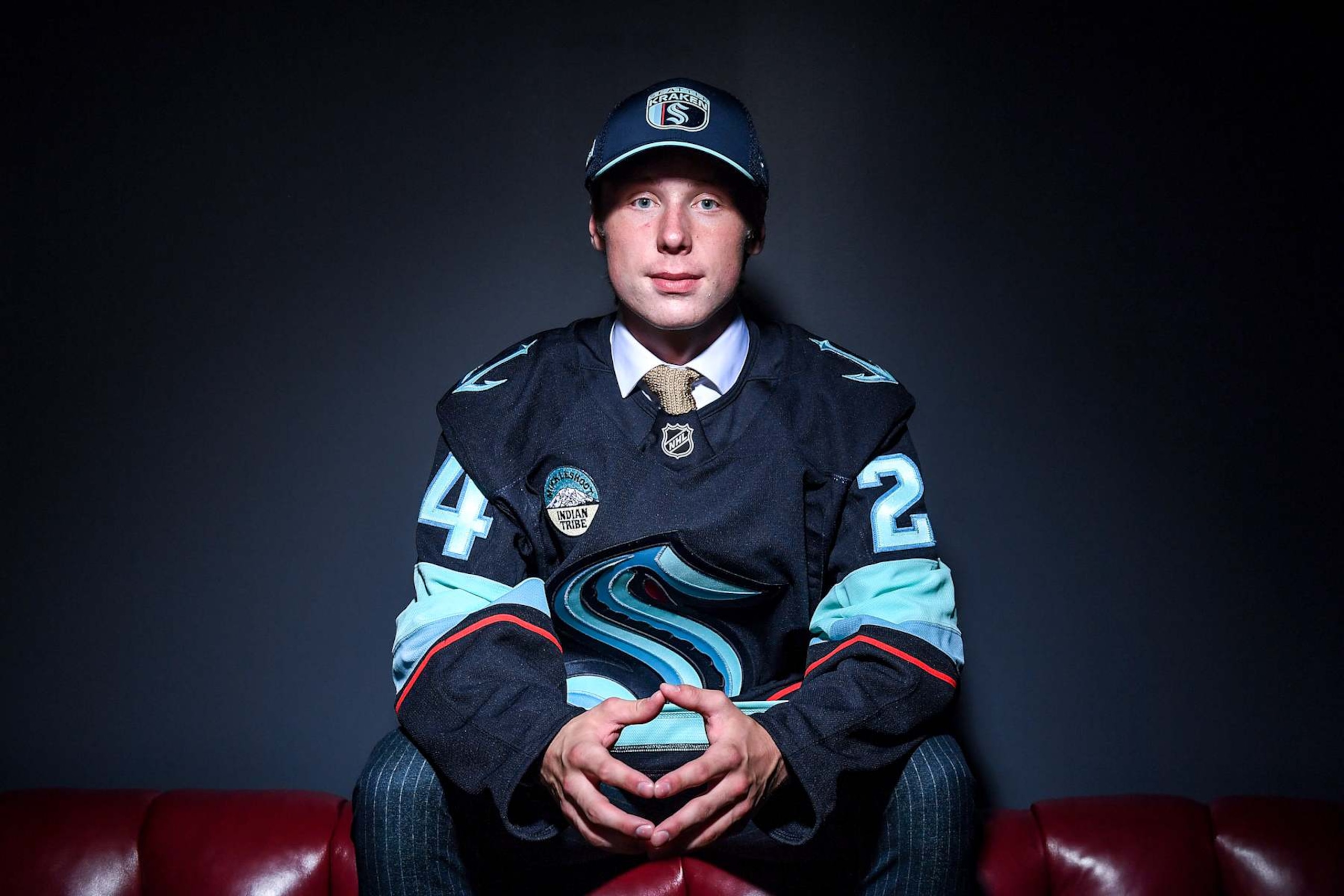 LAS VEGAS, NEVADA - JUNE 28: Berkly Catton poses for a portrait after being drafted by the Seattle Kraken with the eight overall pick during the 2024 Upper Deck NHL Draft at Sphere on June 28, 2024 in Las Vegas, Nevada. (Photo by Candice Ward/Getty Images) LAS VEGAS, NEVADA - JUNE 28: Berkly Catton poses for a portrait after being drafted by the Seattle Kraken with the eight overall pick during the 2024 Upper Deck NHL Draft at Sphere on June 28, 2024 in Las Vegas, Nevada. (Photo by Candice Ward/Getty Images)