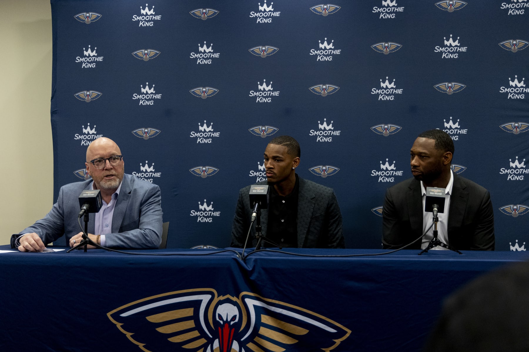 David Griffin, Dejounte Murray and Willie Green