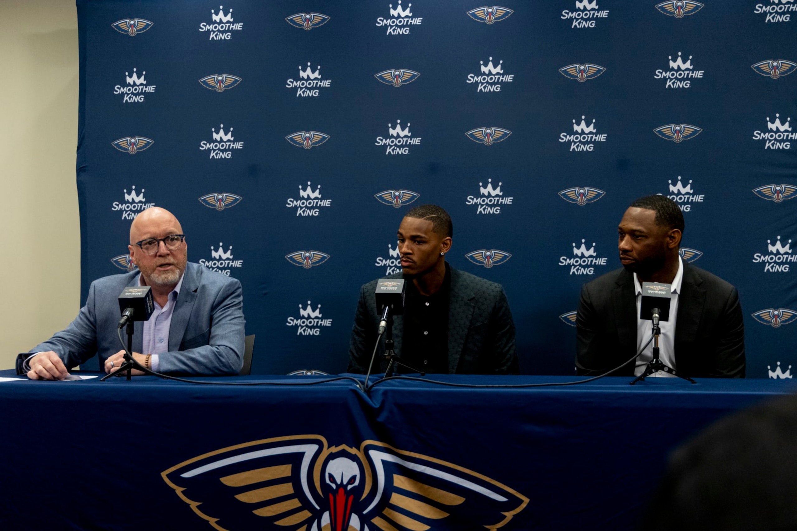 David Griffin, Dejounte Murray and Willie Green David Griffin, Dejounte Murray and Willie Green