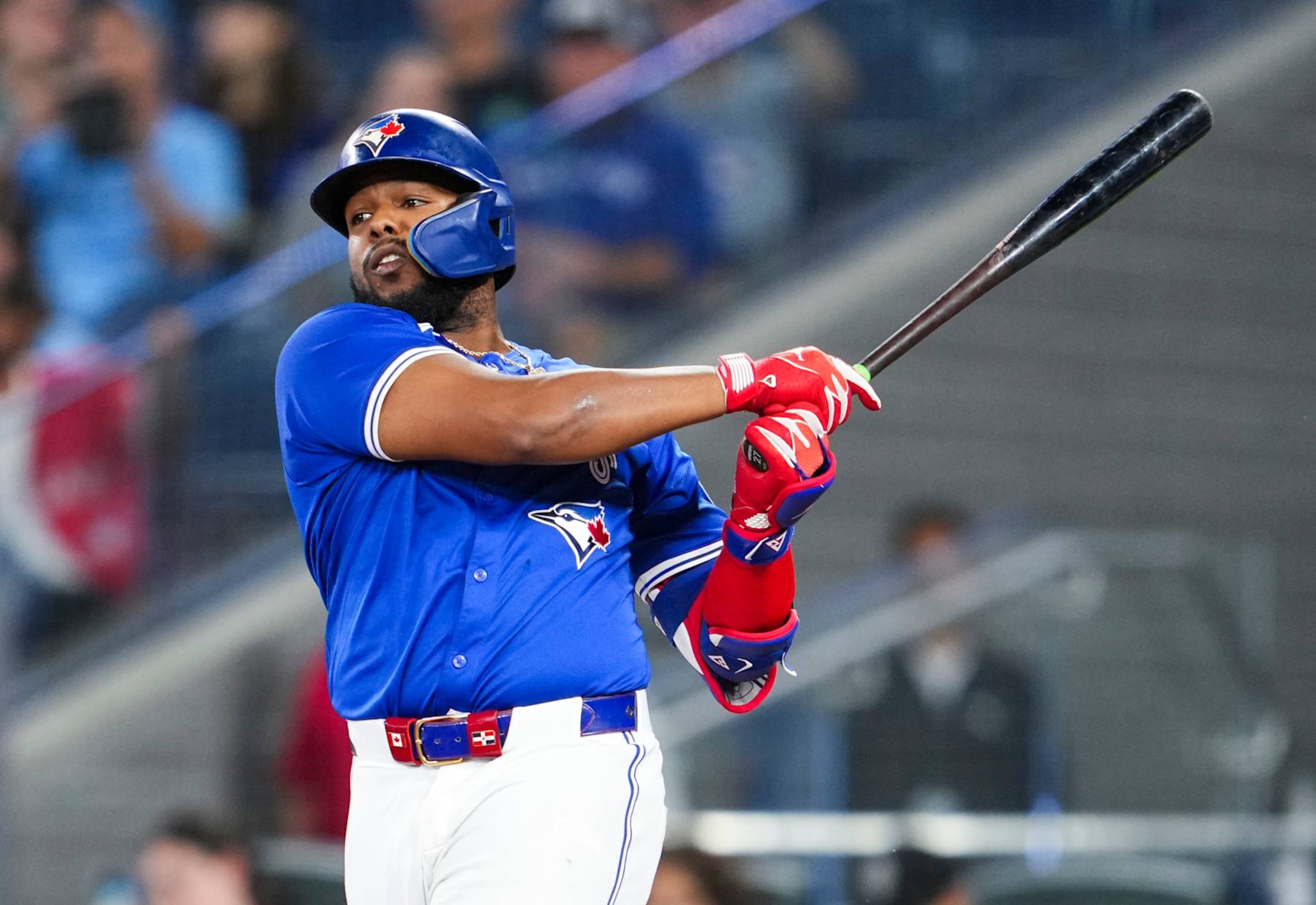 TORONTO, ON - SEPTEMBER 28: Vladimir Guerrero Jr. #27 of Toronto Blue Jays swings against the Miami Marlins during the ninth inning in their MLB game at the Rogers Centre on September 28, 2024 in Toronto, Ontario, Canada. (Photo by Mark Blinch/Getty Images) TORONTO, ON - SEPTEMBER 28: Vladimir Guerrero Jr. #27 of Toronto Blue Jays swings against the Miami Marlins during the ninth inning in their MLB game at the Rogers Centre on September 28, 2024 in Toronto, Ontario, Canada. (Photo by Mark Blinch/Getty Images)