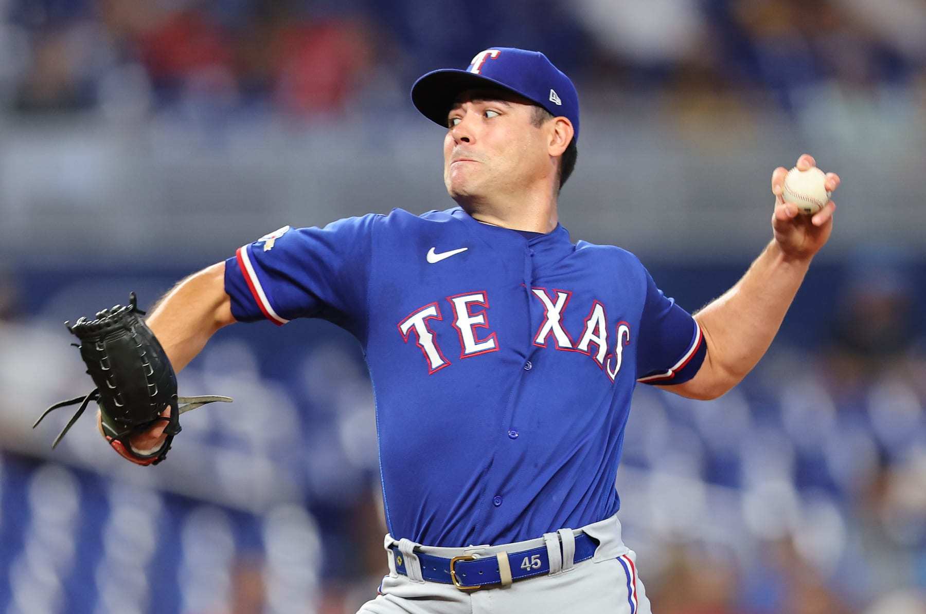 MIAMI, FLORIDA - JULY 21: Matt Moore #45 of the Texas Rangers delivers a pitch during the seventh inning against the Miami Marlins at loanDepot park on July 21, 2022 in Miami, Florida. (Photo by Michael Reaves/Getty Images)