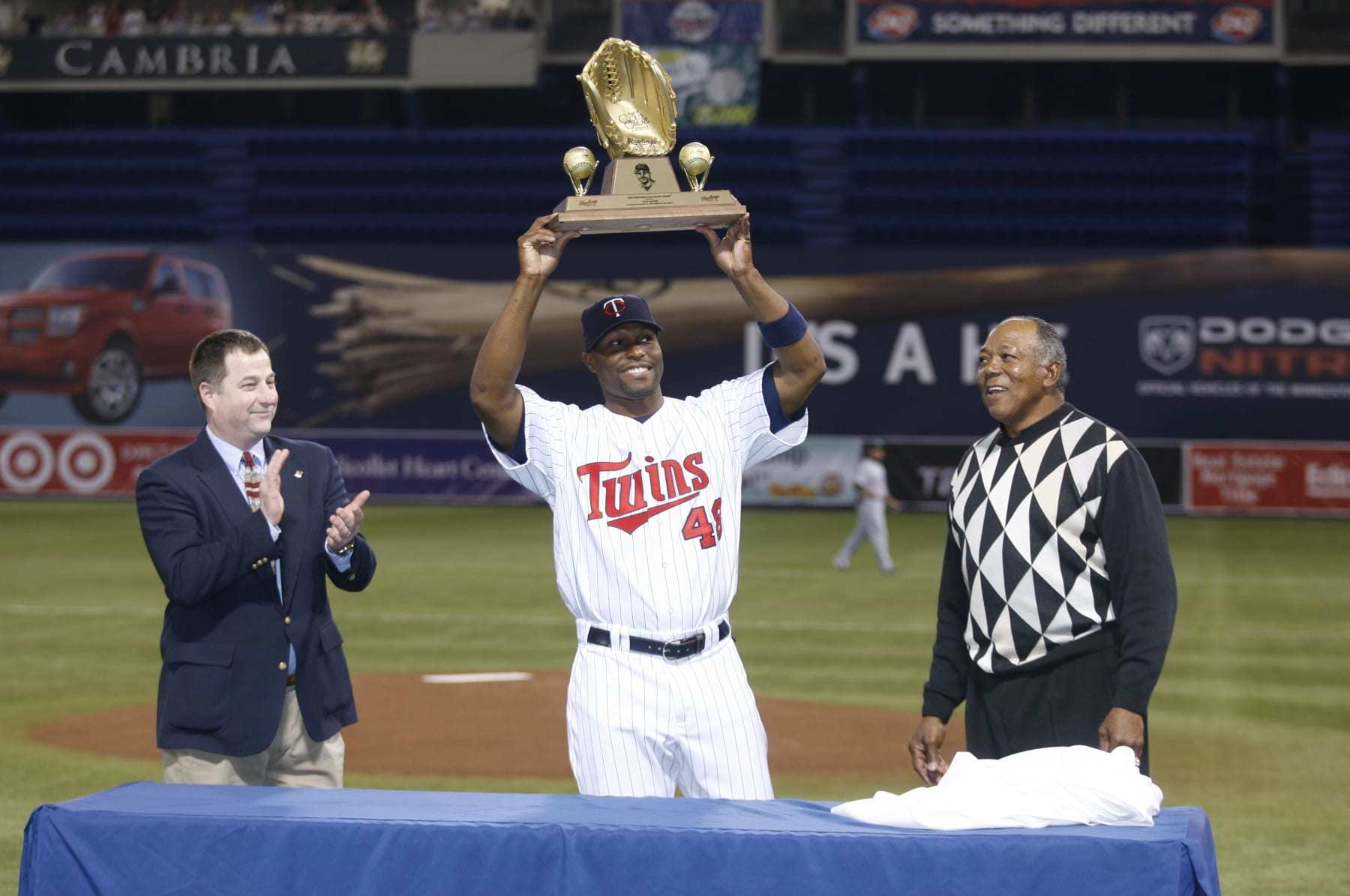 Prince Fielder with 2009 All Star Home Run Derby Trophy LIMITED