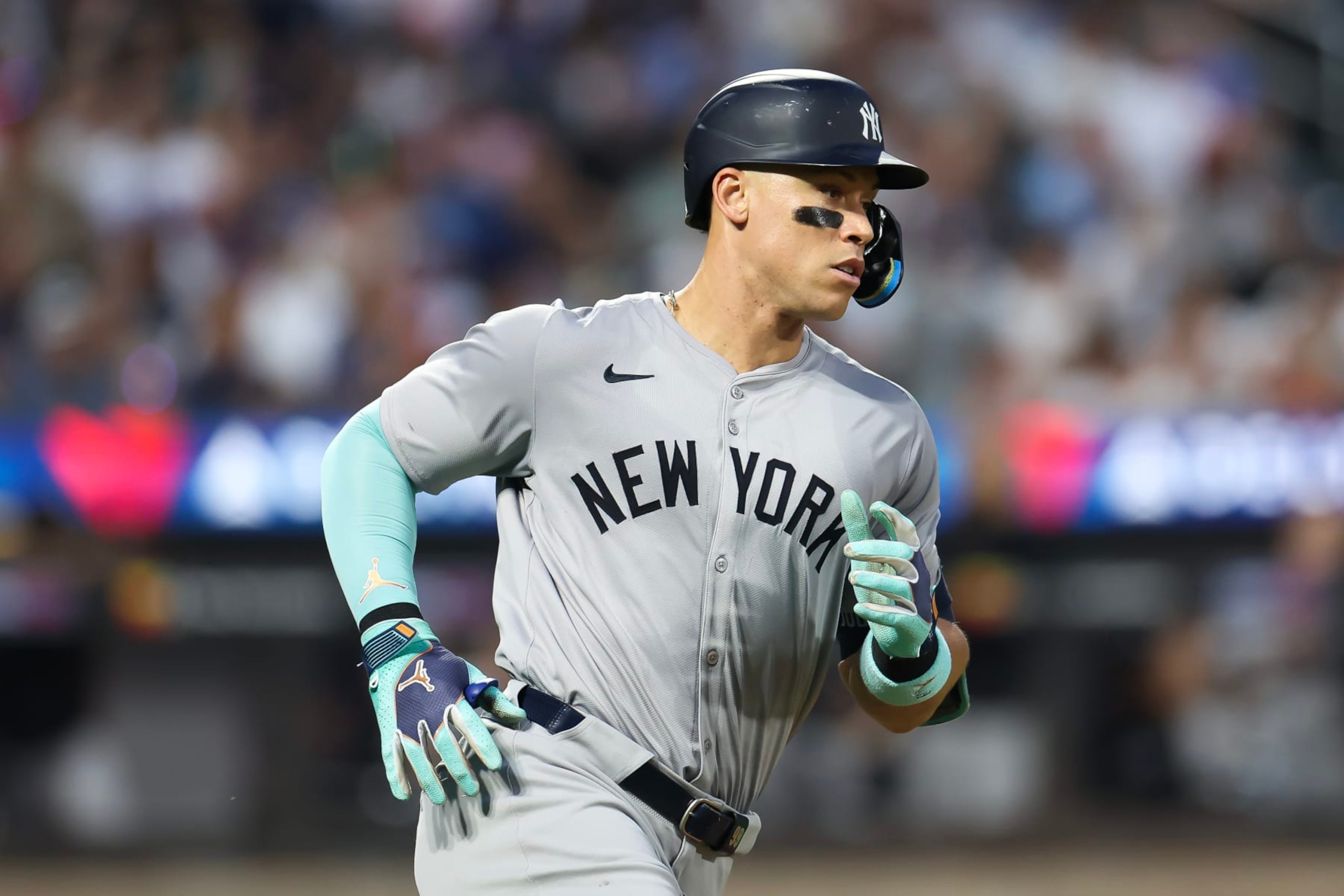 NEW YORK, NEW YORK - JUNE 26: Aaron Judge #99 of the New York Yankees in action against the New York Mets at Citi Field on June 26, 2024 in the Queens borough of New York City. (Photo by Luke Hales/Getty Images)