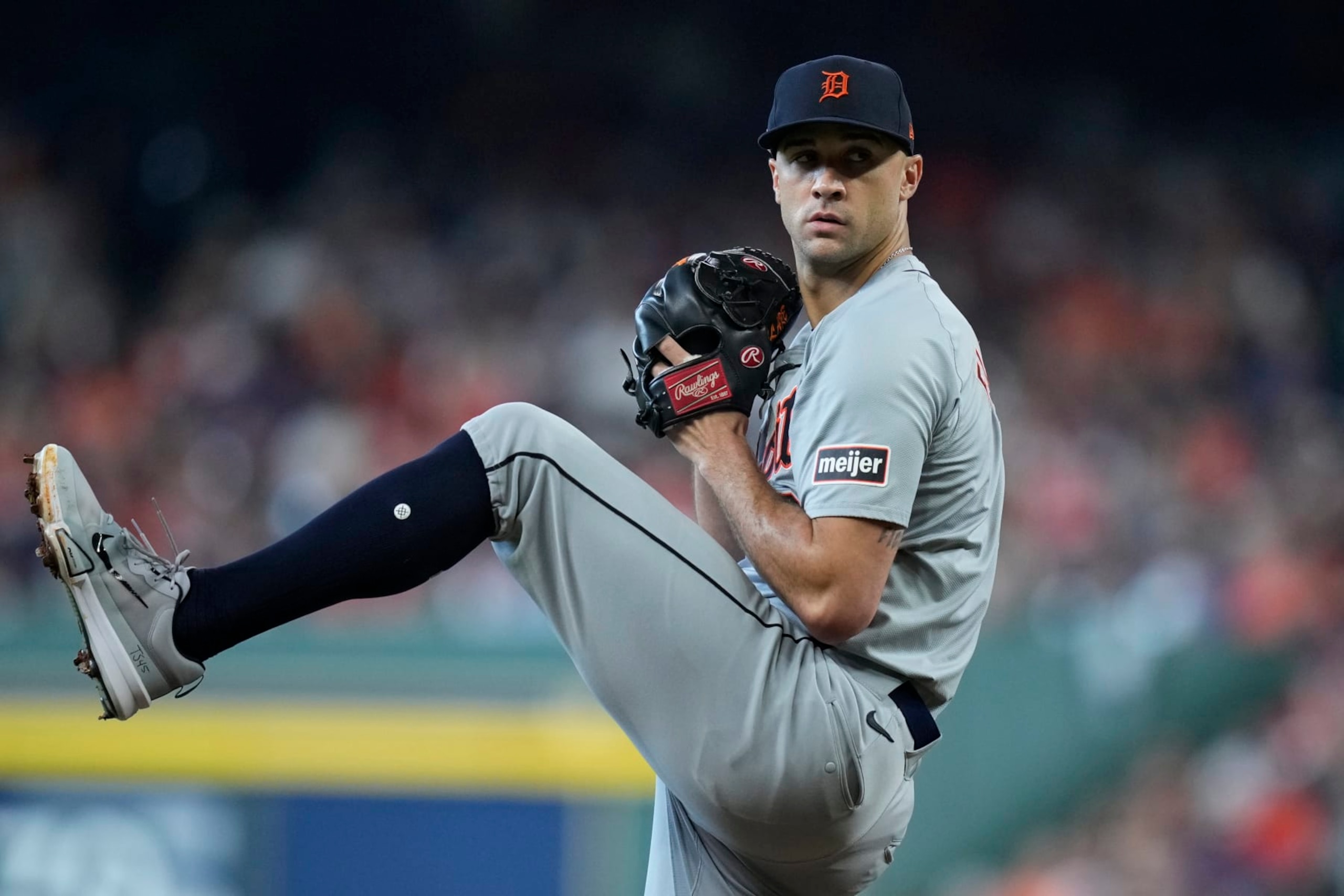 HOUSTON, TX - JUNE 15: Jack Flaherty  #9 of the Detroit Tigers pitches during the game between the Detroit Tigers and the Houston Astros at Minute Maid Park on Saturday, June 15, 2024 in Houston, Texas. (Photo by Kevin M. Cox/MLB Photos via Getty Images)