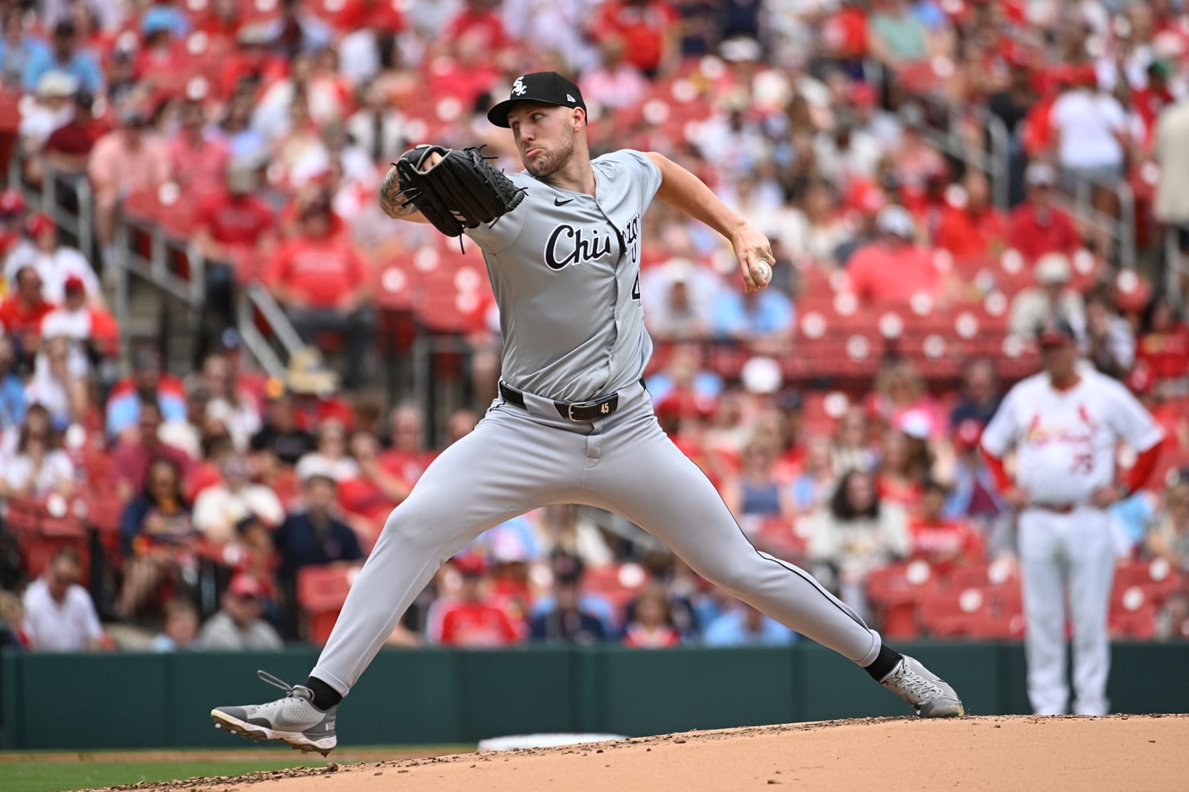 ST LOUIS, MISSOURI - MAY 5: Garrett Crochet #45 of the Chicago White Sox pitches against the St. Louis Cardinals in the second inning at Busch Stadium on May 5, 2024 in St Louis, Missouri. (Photo by Joe Puetz/Getty Images) ST LOUIS, MISSOURI - MAY 5: Garrett Crochet #45 of the Chicago White Sox pitches against the St. Louis Cardinals in the second inning at Busch Stadium on May 5, 2024 in St Louis, Missouri. (Photo by Joe Puetz/Getty Images)