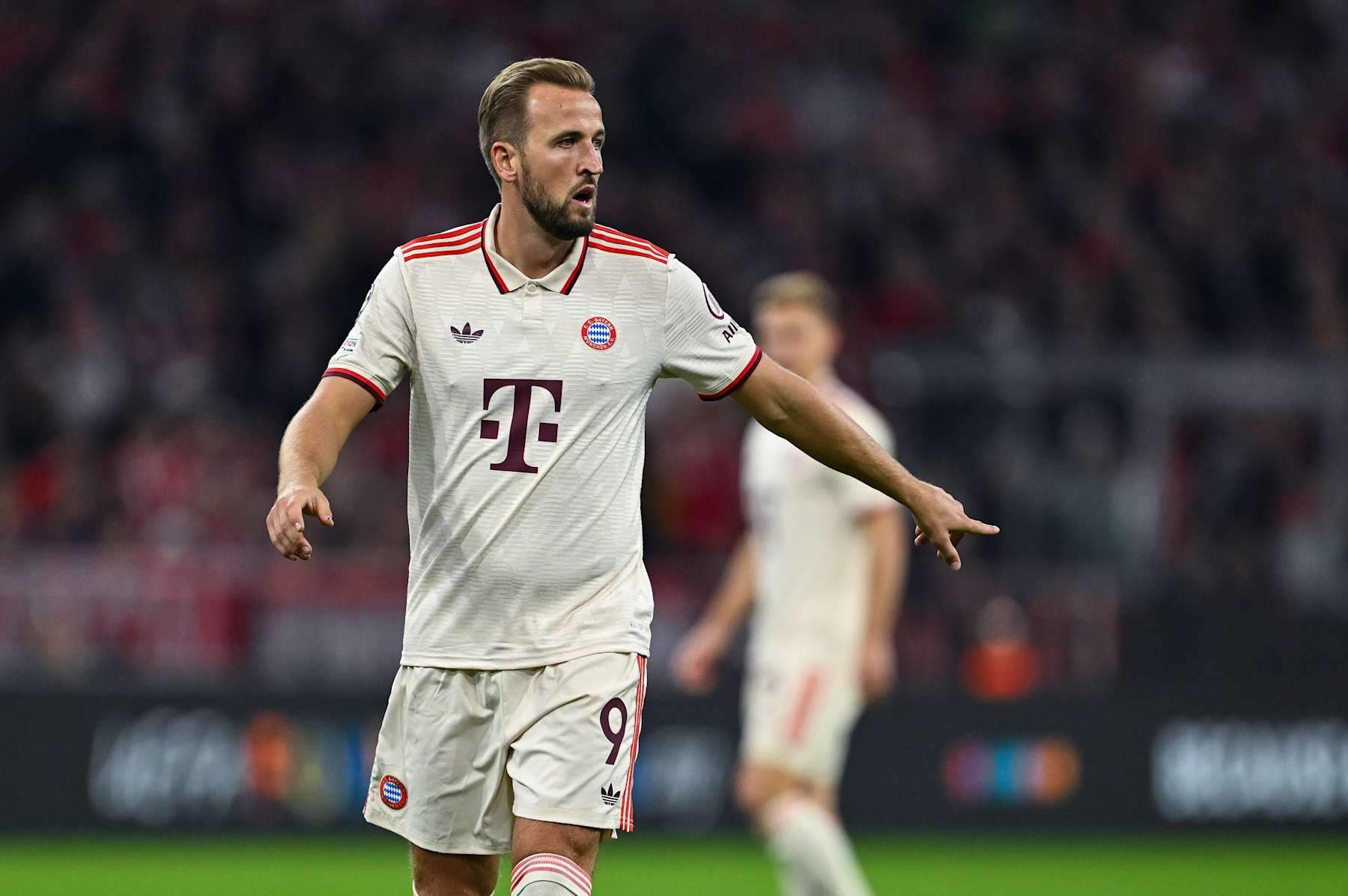 MUNICH, GERMANY - SEPTEMBER 17: Harry Kane of FC Bayern München reacts during the UEFA Champions League 2024/25 League Phase MD1 match between FC Bayern München and GNK Dinamo at Football Arena Munich on September 17, 2024 in Munich, Germany. (Photo by Daniel Kopatsch/Getty Images)