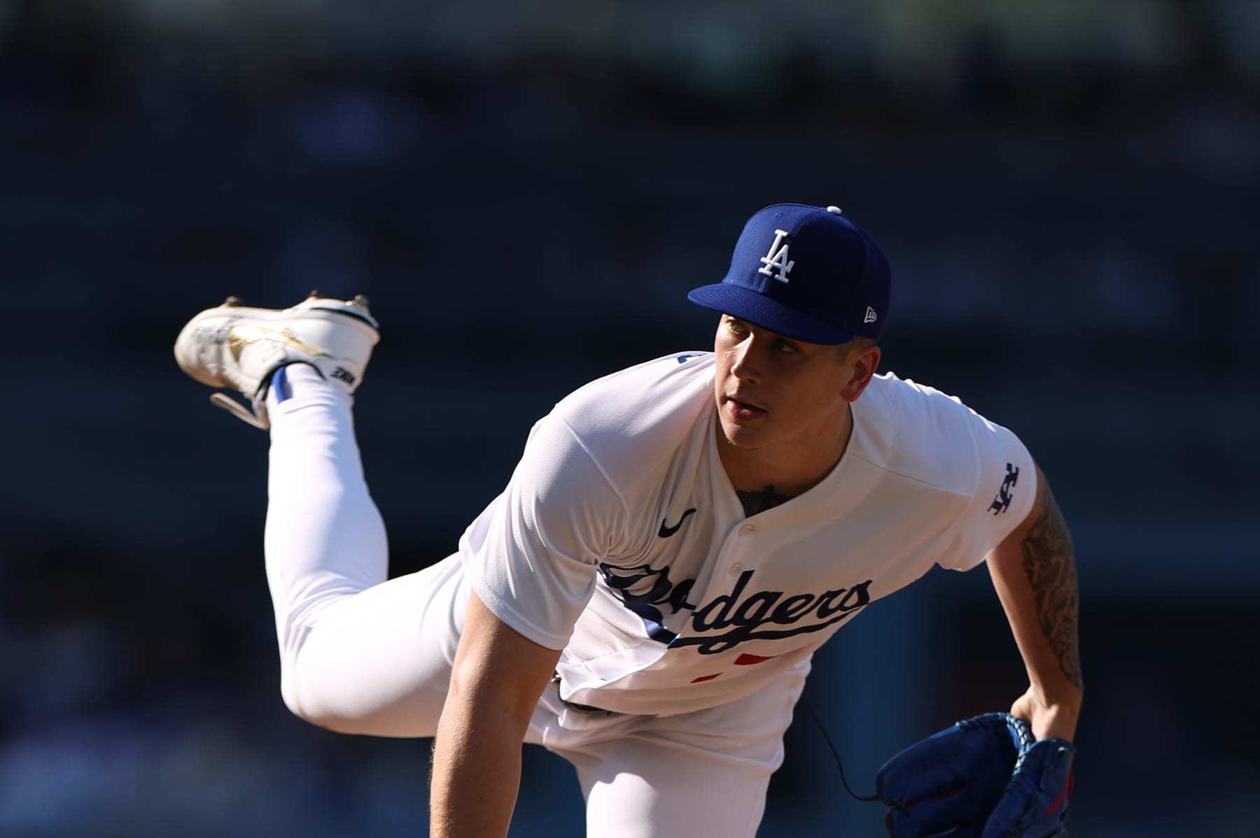 Is Dalton Rushing surpassing Diego Cartaya in Dodgers' farm system?
