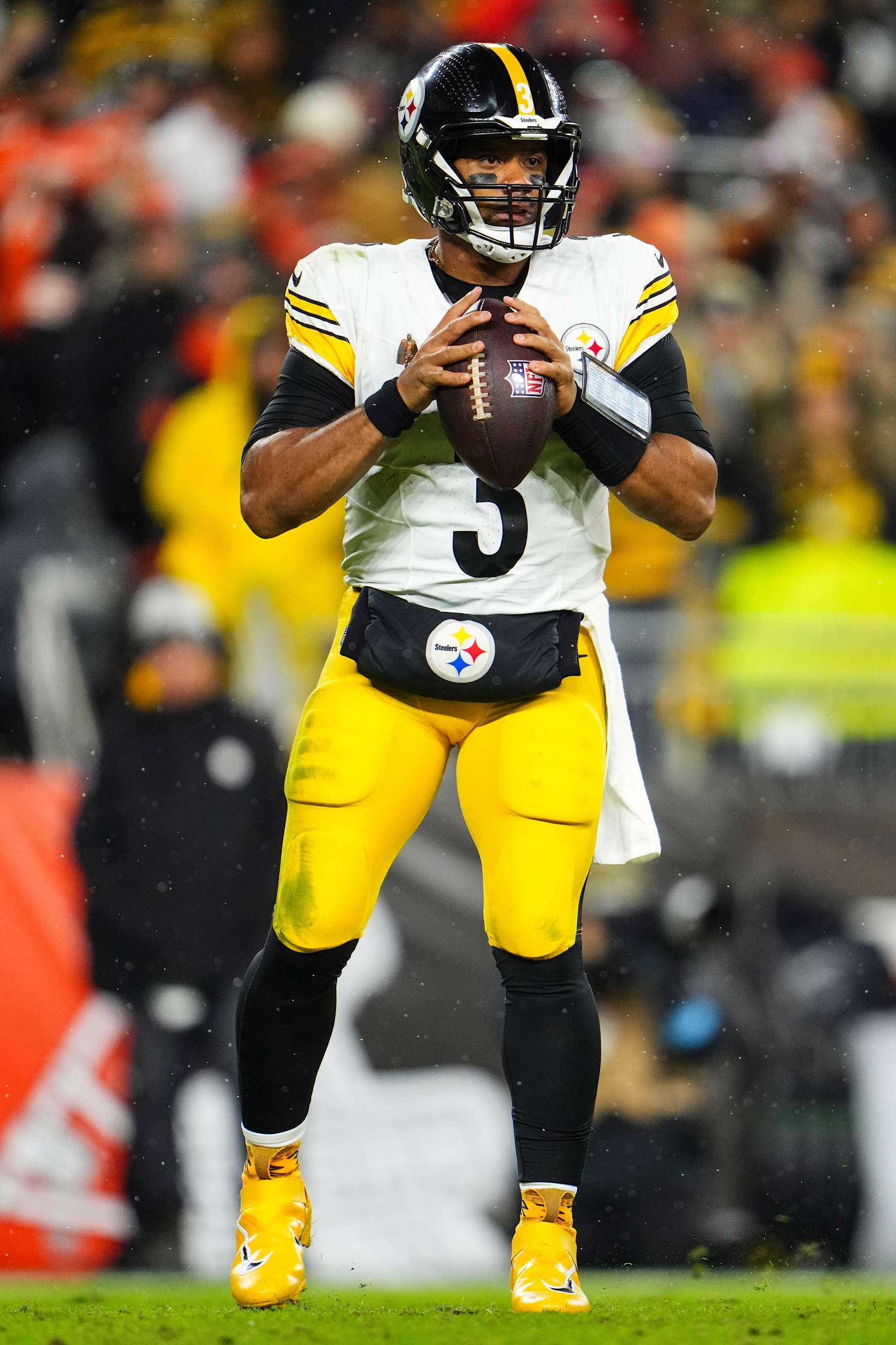 CLEVELAND, OH - NOVEMBER 21: Russell Wilson #3 of the Pittsburgh Steelers drops back to pass during an NFL football game against the Cleveland Browns at Huntington Bank Field on November 21, 2024 in Cleveland, Ohio. (Photo by Cooper Neill/Getty Images)