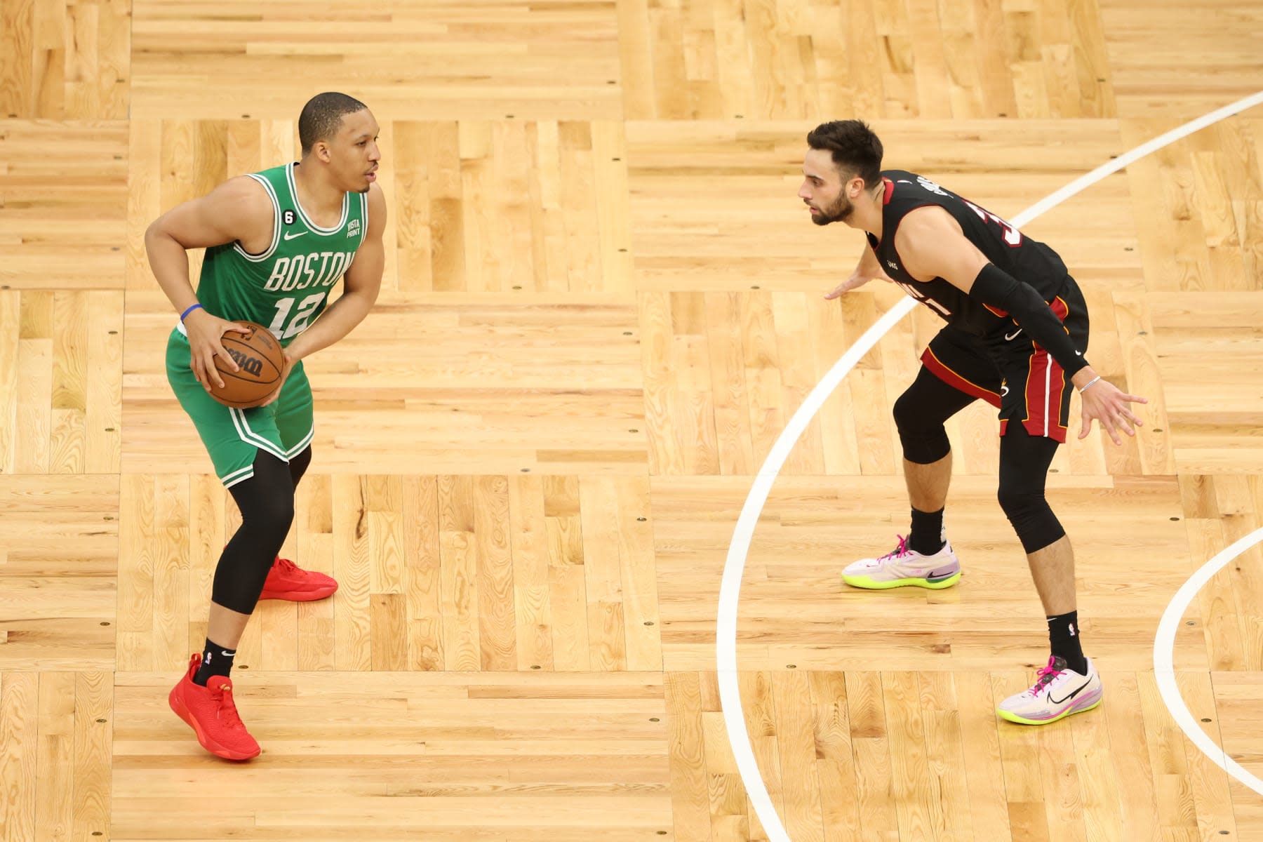 AJ Green of the Milwaukee Bucks dribbles against the Washington in 2023