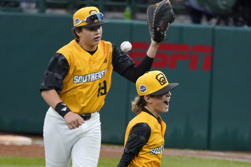 Nolensville Little League vs Middleboro (Mass.) in LLWS: Game photos