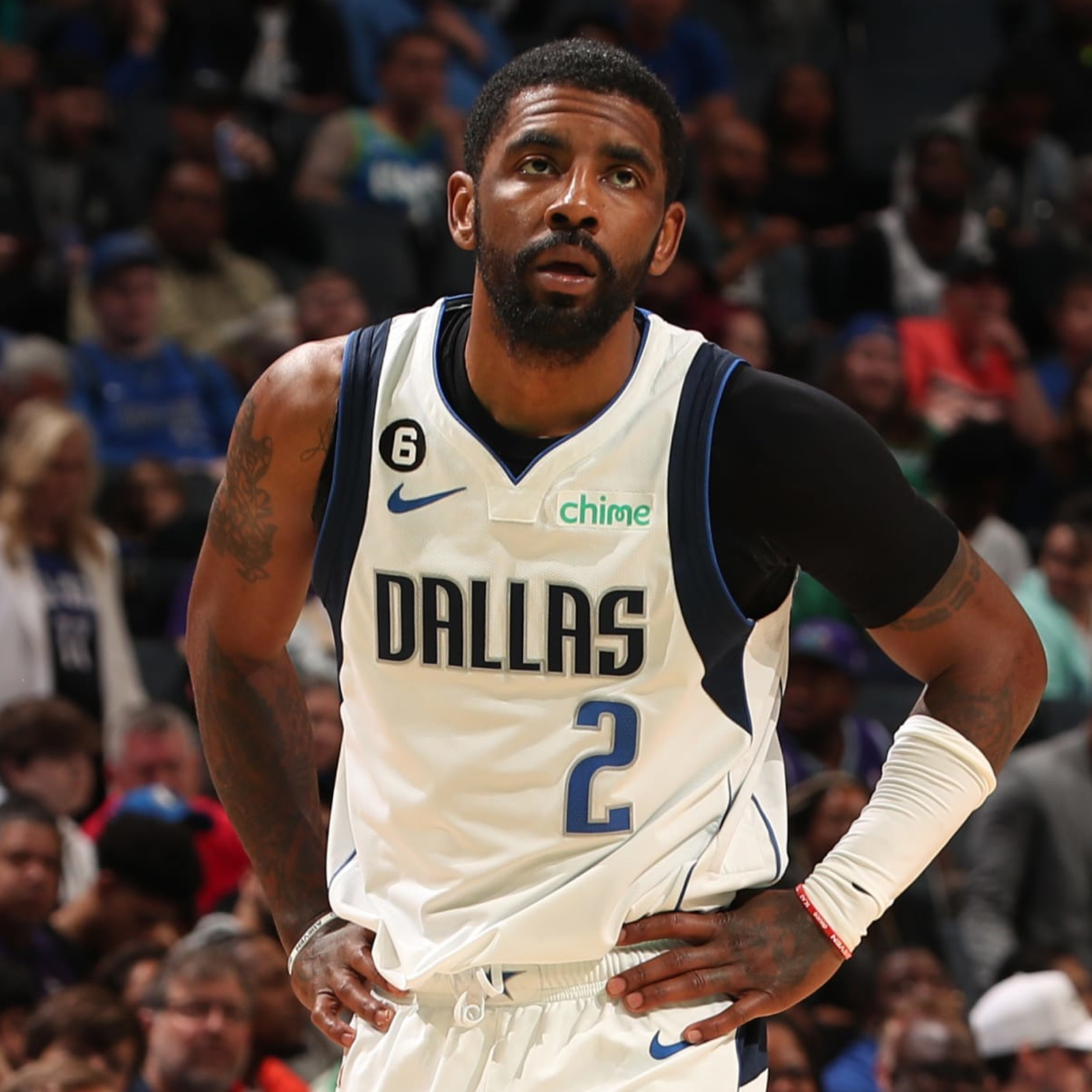After trying to flirt with others, Kyrie Irving re-signs with Mavericks for  three years, $126 million - NBC Sports