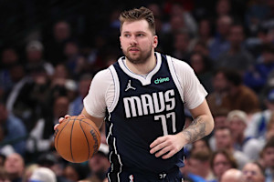 Luka Dončić Traded to Lakers; Mavs Get Anthony Davis, More in 3-Team Trade with Jazz
