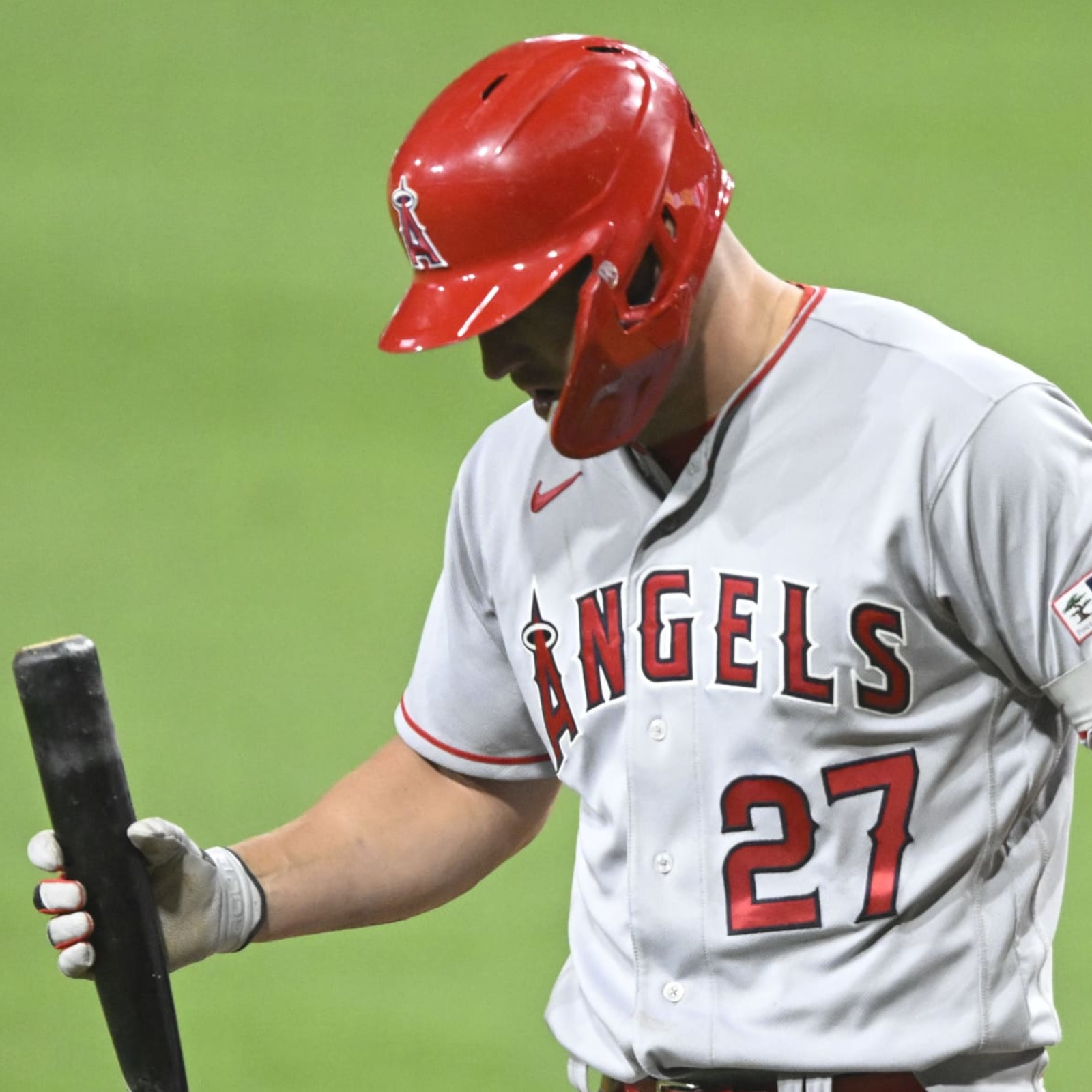 Mike Trout has surgery on his broken left wrist; timetable for return  unknown, WJHL