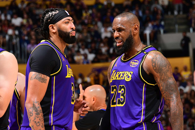 Anthony Davis Lakers Refused to Let LeBron James Sit vs. Kings amid Scoring Surge News Scores Highlights Stats and Rumors Bleacher Report