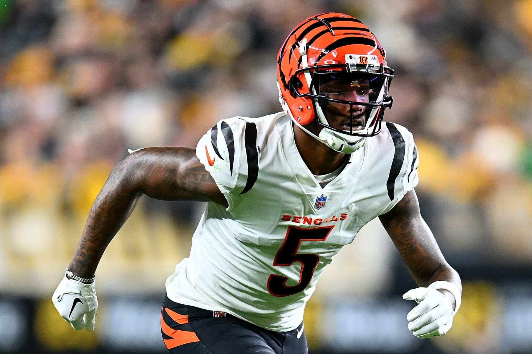 PITTSBURGH, PENNSYLVANIA - DECEMBER 23:  Tee Higgins #5 of the Cincinnati Bengals in action during the game against the  Pittsburgh Steelers at Acrisure Stadium on December 23, 2023 in Pittsburgh, Pennsylvania. (Photo by Joe Sargent/Getty Images)