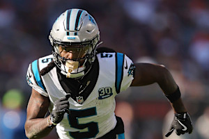 Mike Williams, Texans' NFL Trade Targets amid Stefon Diggs, Nico Collins Injuries