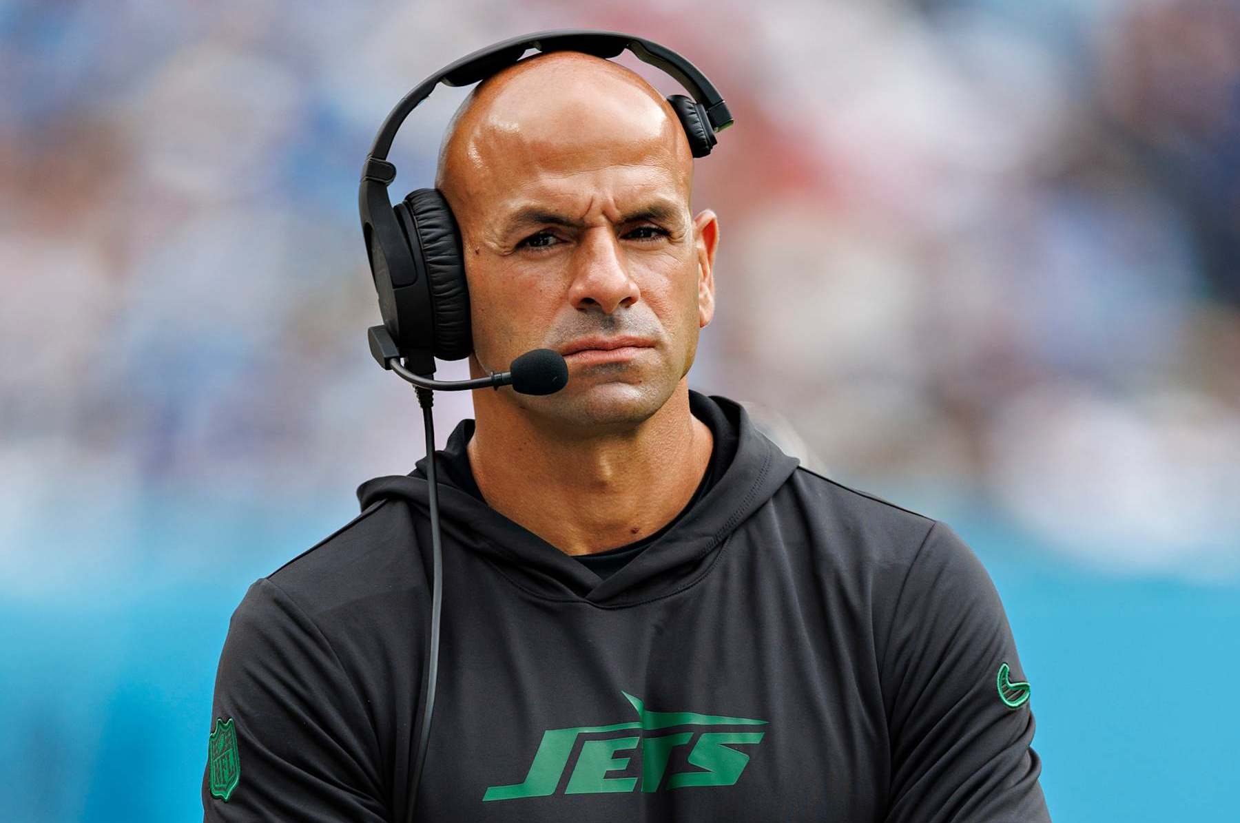 NASHVILLE, TENNESSEE - SEPTEMBER 15: Head Coach Robert Saleh of the New York Jets on the field during a game against the Tennessee Titans at Nissan Stadium on September 15, 2024 in Nashville, Tennessee. The Jets defeated the Titans 24-17. (Photo by Wesley Hitt/Getty Images)