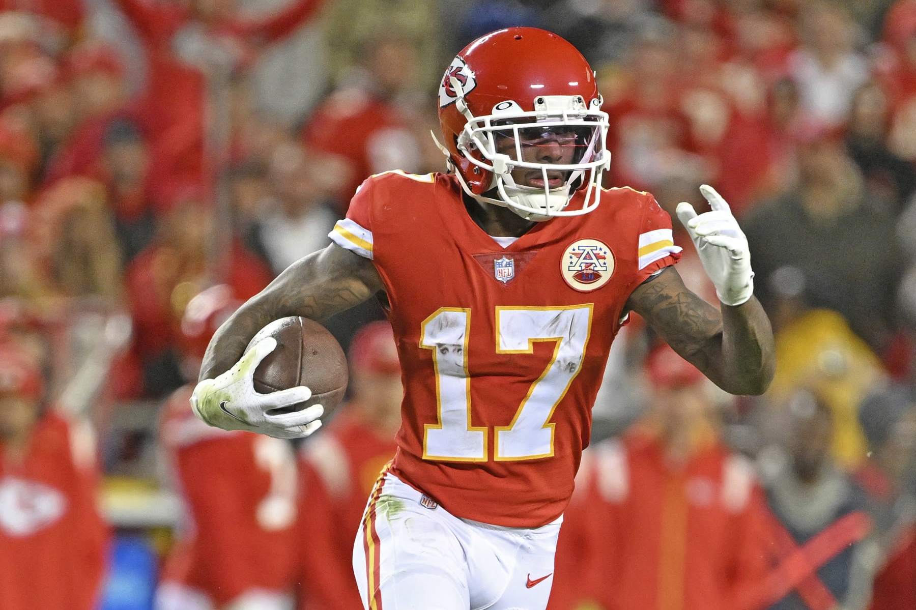 Chiefs expect WR Hardman back on field after nearly 2 months