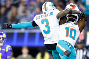 Photo: Dolphins' Tyreek Hill Jokes About Celebration with Odell Beckham Jr. vs. Rams