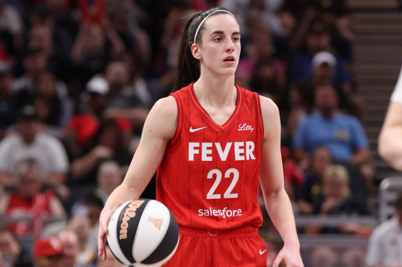 INDIANAPOLIS, IN - JUNE 13: Caitlin Clark #22 of the Indiana Fever dribbles the ball during the game against the Atlanta Dream on June 13, 2024 at Gainbridge Fieldhouse in Indianapolis, Indiana. NOTE TO USER: User expressly acknowledges and agrees that, by downloading and or using this Photograph, user is consenting to the terms and conditions of the Getty Images License Agreement. Mandatory Copyright Notice: Copyright 2024 NBAE (Photo by Pepper Robinson/NBAE via Getty Images)