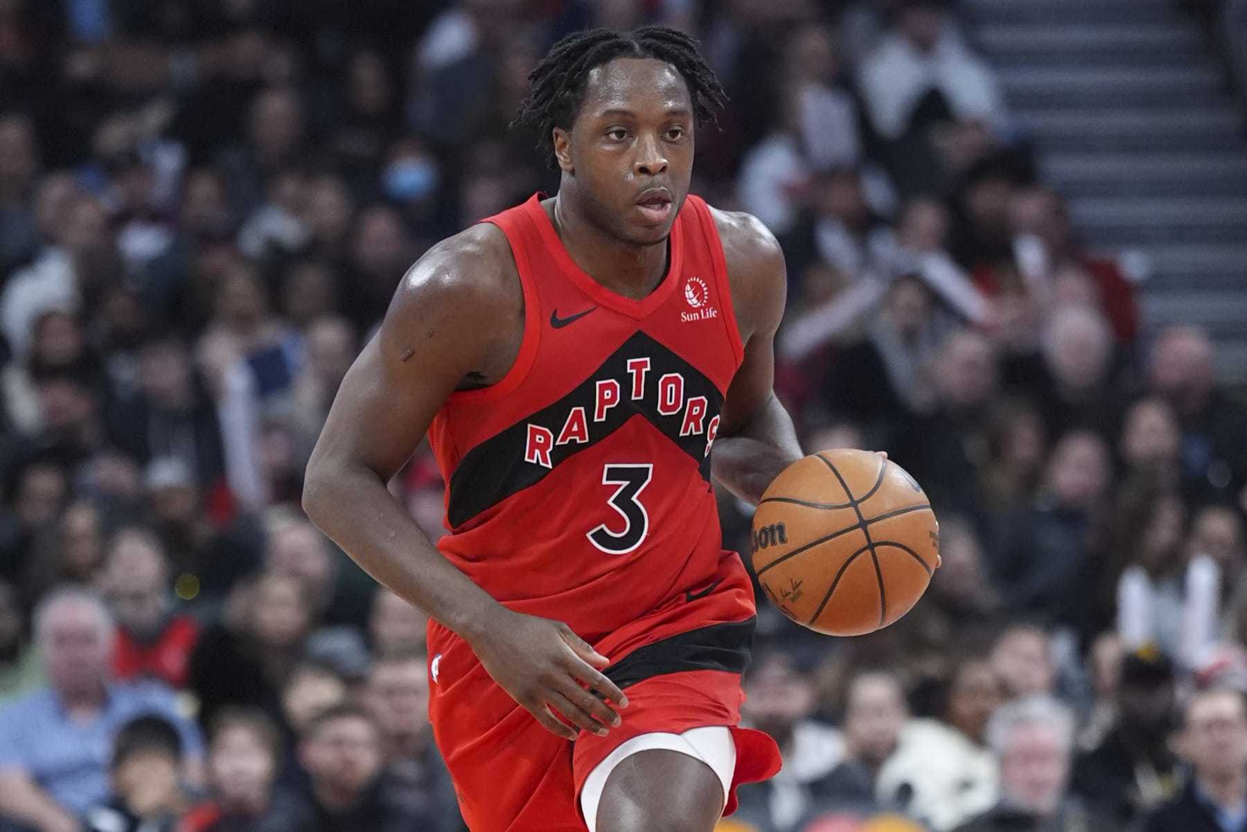 TORONTO, ON - DECEMBER 6: OG Anunoby #3 of the Toronto Raptors dribbles against the Miami Heat during the second half of their basketball game at the Scotiabank Arena on December 6, 2023 in Toronto, Ontario, Canada. NOTE TO USER: User expressly acknowledges and agrees that, by downloading and/or using this Photograph, user is consenting to the terms and conditions of the Getty Images License Agreement. (Photo by Mark Blinch/Getty Images)
