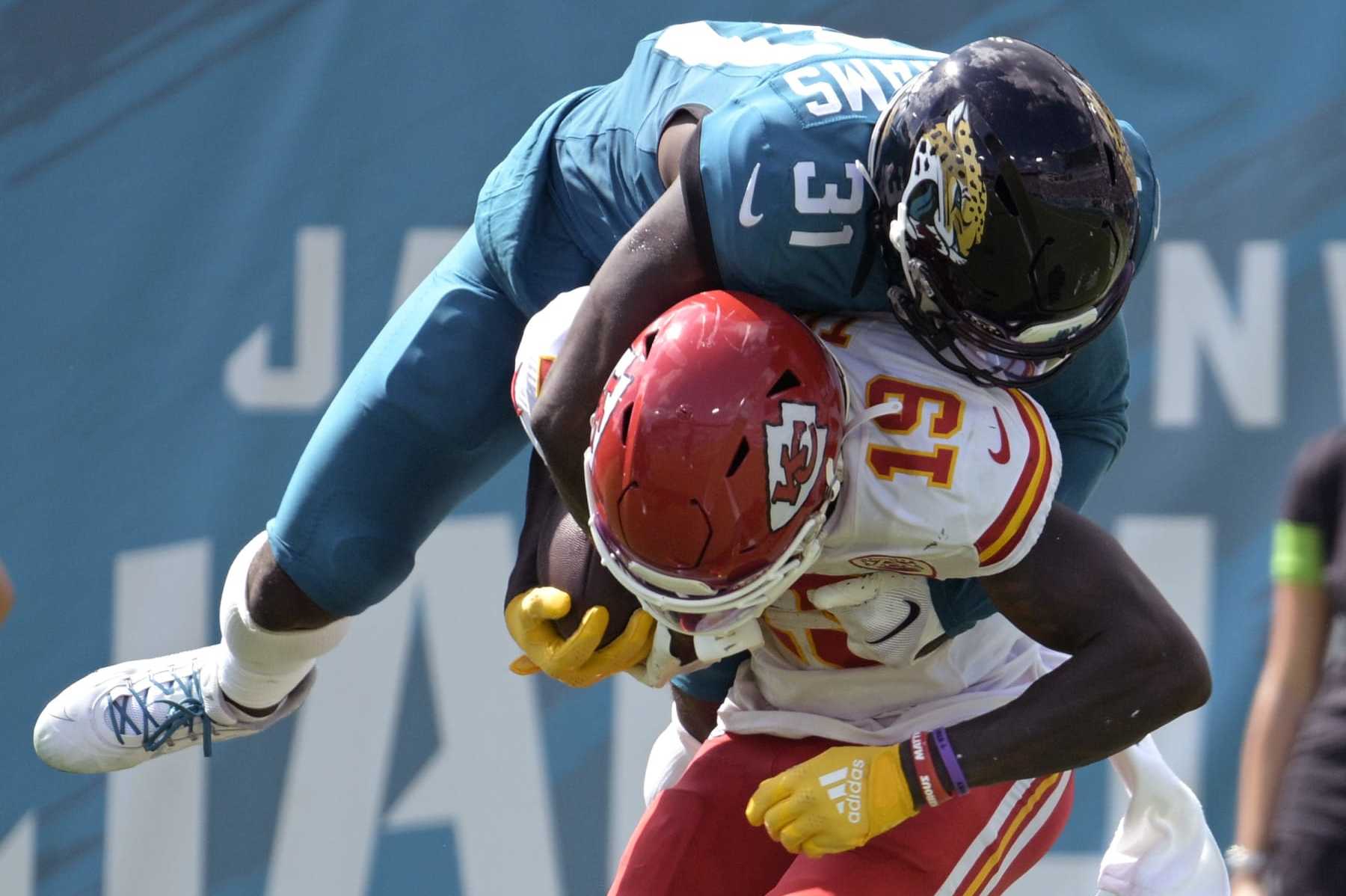 Chiefs losing at half 14-3, turnovers causing frustration for Kansas City -  A to Z Sports