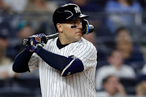 Yankees Trade Jose Trevino to Reds for Fernando Cruz, Alex Jackson