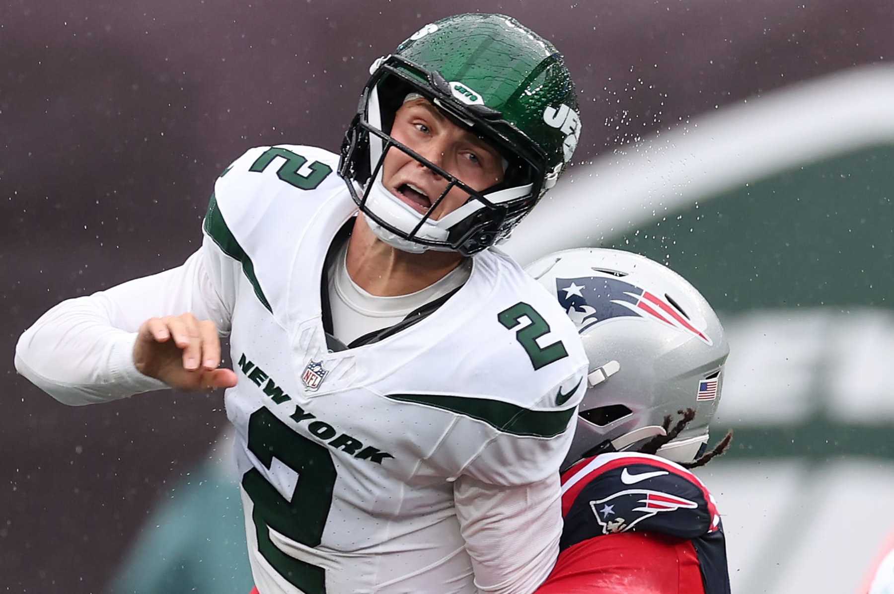 New York Jets running back Zonovan Knight (27) carries the ball against the  Chicago Bears during an NFL football game, Sunday, Nov. 27, 2022, in East  Rutherford, N.J. (AP Photo/Seth Wenig Stock