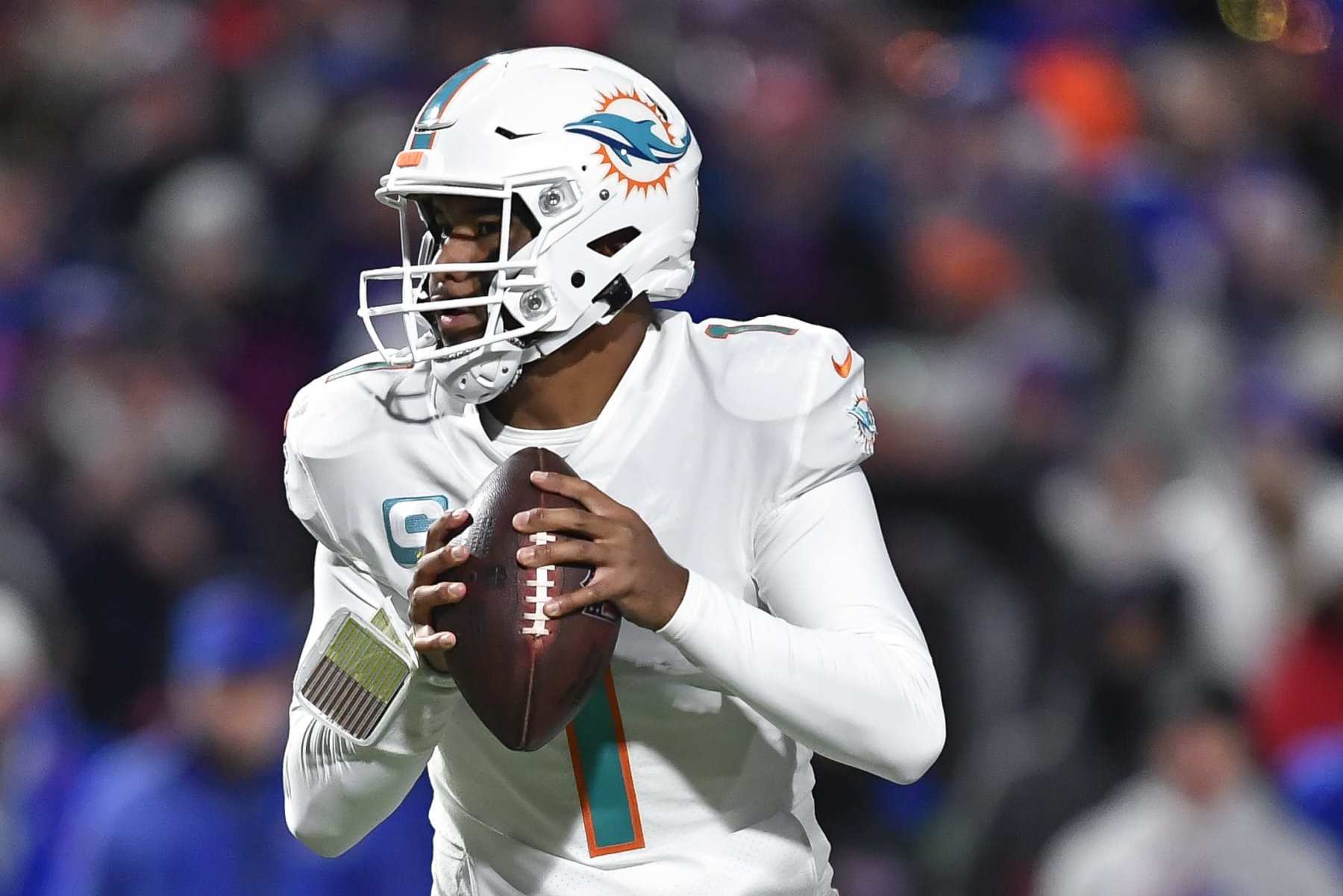 Tua Tagovailoa injury: Is Dolphins QB starting in Week 18 vs. Jets? -  DraftKings Network