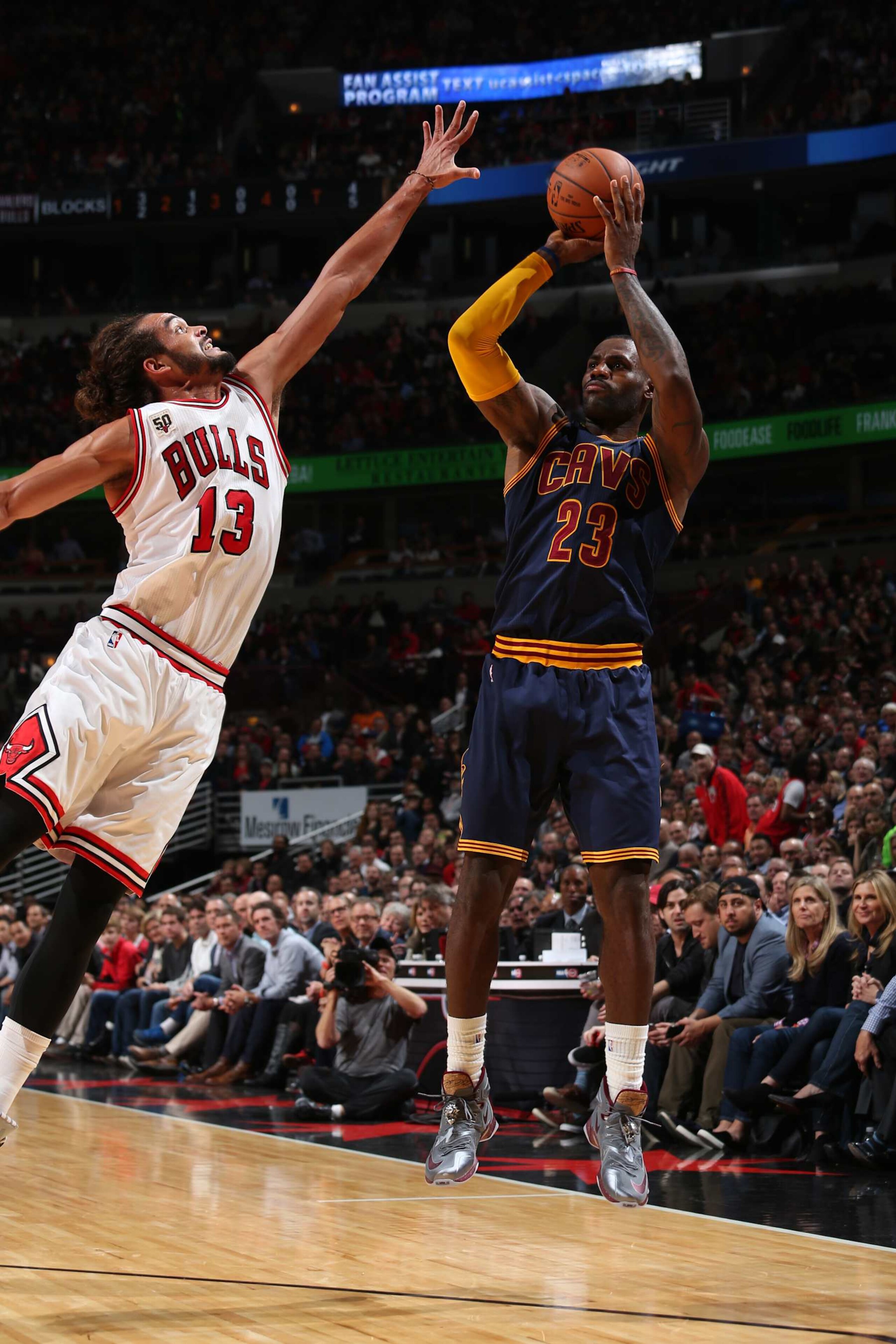 CHICAGO, IL - OCTOBER 27: LeBron James #23 of the Cleveland Cavaliers shoots against Joakim Noah #13 of the Chicago Bulls on October 27, 2015 at the United Center in Chicago, Illinois. NOTE TO USER: User expressly acknowledges and agrees that, by downloading and or using this Photograph, user is consenting to the terms and conditions of the Getty Images License Agreement. Mandatory Copyright Notice: Copyright 2015 NBAE (Photo by Gary Dineen/NBAE via Getty Images) CHICAGO, IL - OCTOBER 27: LeBron James #23 of the Cleveland Cavaliers shoots against Joakim Noah #13 of the Chicago Bulls on October 27, 2015 at the United Center in Chicago, Illinois. NOTE TO USER: User expressly acknowledges and agrees that, by downloading and or using this Photograph, user is consenting to the terms and conditions of the Getty Images License Agreement. Mandatory Copyright Notice: Copyright 2015 NBAE (Photo by Gary Dineen/NBAE via Getty Images)