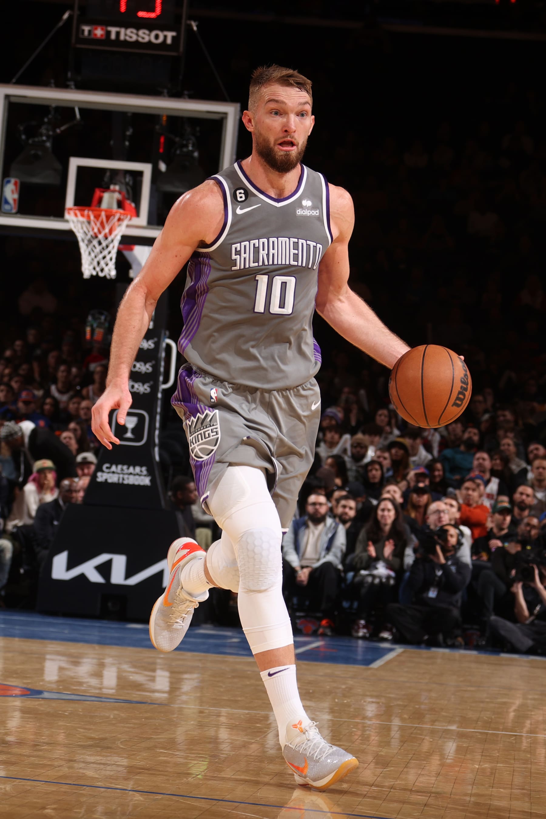 NEW YORK, NY - DECEMBER 11: Domantas Sabonis #10 of the Sacramento Kings dribbles the ball during the game against the New York Knicks on December 11, 2022 at Madison Square Garden in New York City, New York. NOTE TO USER: User expressly acknowledges and agrees that, by downloading and or using this photograph, User is consenting to the terms and conditions of the Getty Images License Agreement. Mandatory Copyright Notice: Copyright 2022 NBAE (Photo by Nathaniel S. Butler/NBAE via Getty Images)